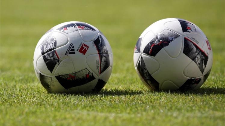 Der Niedersächsische Fußball-Verband (NFV) hat die Paarungen der Altherren-Fußballer im Niedersachsenpokal ausgelost und angesetzt – mit dabei sind auch der TV Falkenburg, die SG Döhlen/Großenkneten, der FC Hude, der TSV Ippener und der TuS Heidkrug. 