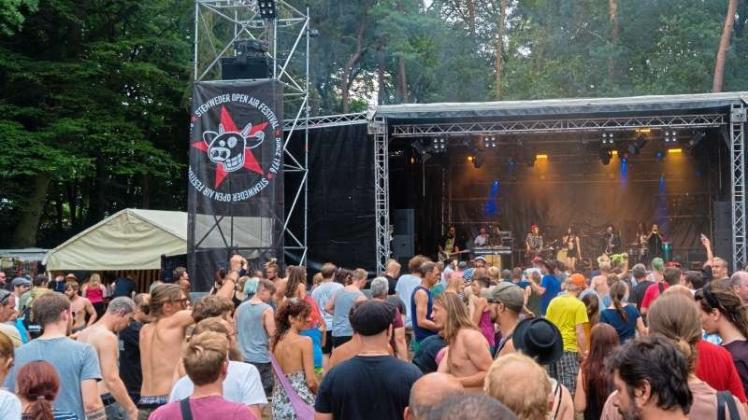 Mitwirken hinter den Kulissen des Stemweder Open-Air-Festivals könen dei „Bufdis“. 