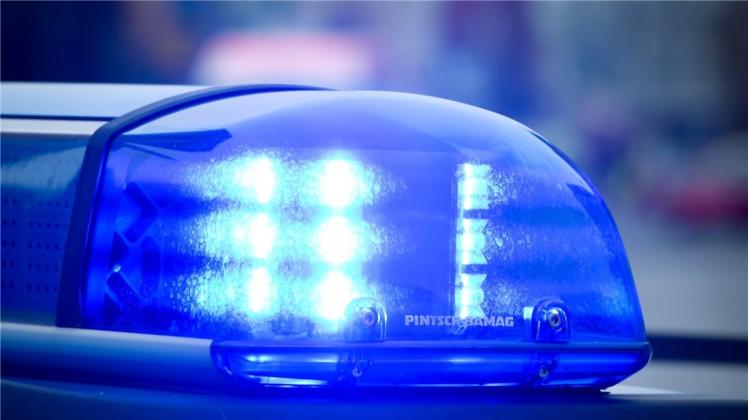 In der Gemeinde Großenkneten hat es am Montag einen Unfall mit zwei leicht verletzten Autofahrern gegeben. Symbolfoto: Patrick Pleul/dpa