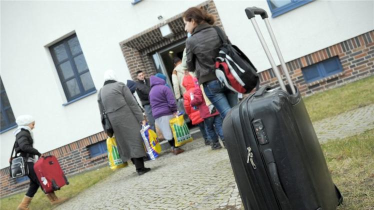 In der vergangenen Woche konnten die ersten 89 Flüchtlinge in der Kaserne in Adelheide einziehen. Symbolfoto: dpa