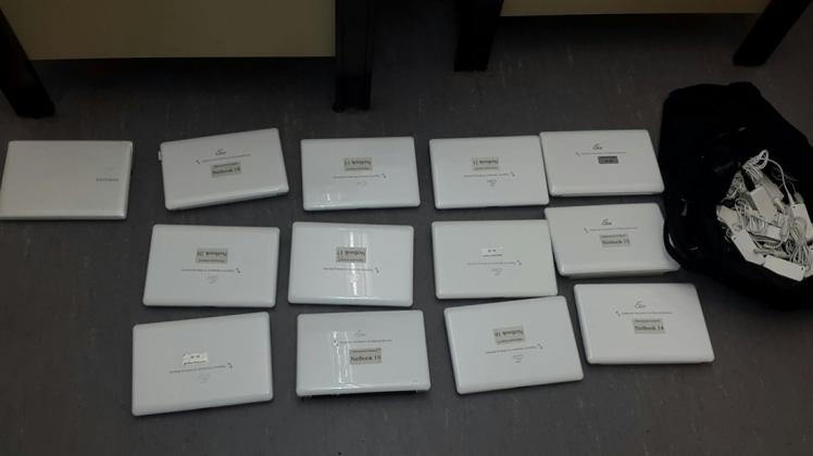 Die gestohlenen Netbooks konnten bei den Verdächtigen gefunden werden. 