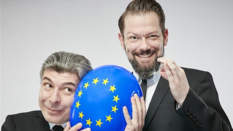 Das Satire-Duo „Onkel Fisch“ sinniert über Europa. 