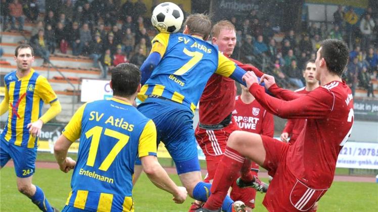 Fußball-Bezirksligist SV Atlas Delmenhorst hat sein Heimspiel gegen den VfL Stenum mit 4:0 (3:0) gewonnen. 
