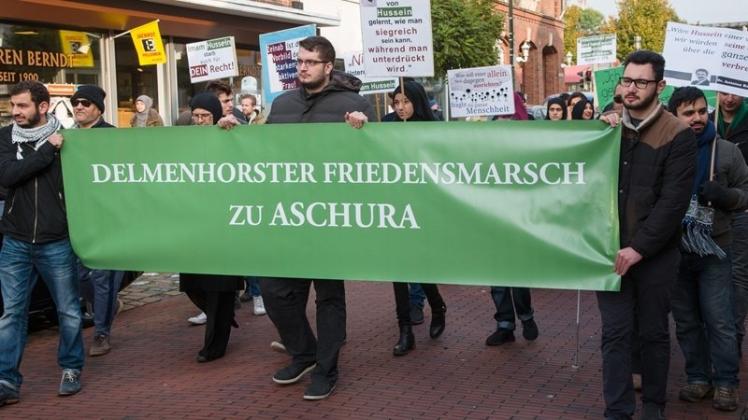 Rund 150 Muslime aus Delmenhorst und umzu haben am Friedensmarsch zu Aschura teilgenommen. Der Marsch endete am Wasserturm. 
