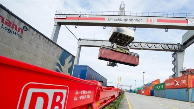 DB Cargo mit 17 500 Mitarbeitern hat in den vergangenen Jahren Marktanteile an die Konkurrenz verloren. 