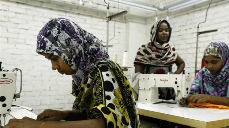Viele Überlebende der Katastrophe in Bangladesch sind erneut in der Textilindustrie beschäftigt. 