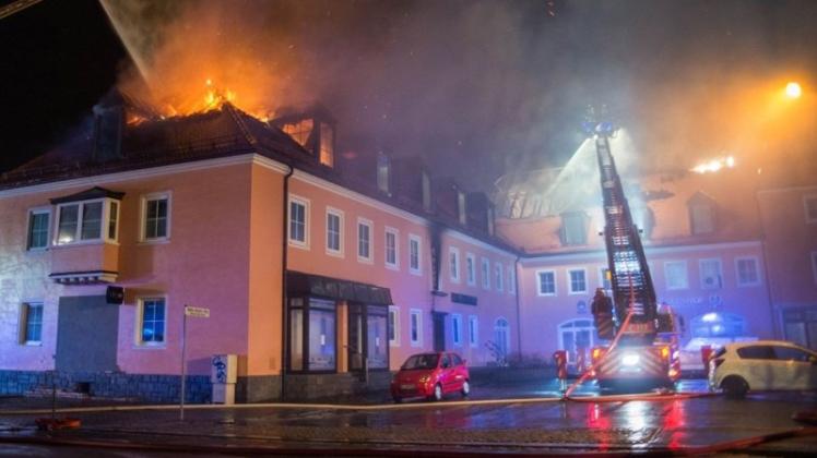 Anschlag gegen ein geplantes Flüchtlingsheim in Bautzen. Es ging im Februar in Flammen auf. 