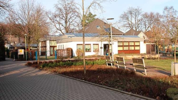 Für die ohnehin sanierungsbedürftige Elly-Heus-Begegnungsstättein Büren soll 2017 ein Konzept erarbeitet werden. Möglicherweise wären Abriss und Neubau sinnvoller. Für die ohnehin sanierungsbedürftige Elly-Heus-Begegnungsstättein Büren soll 2017 ein Konzept erarbeitet werden. Möglicherweise wären Abriss und Neubau sinnvoller.