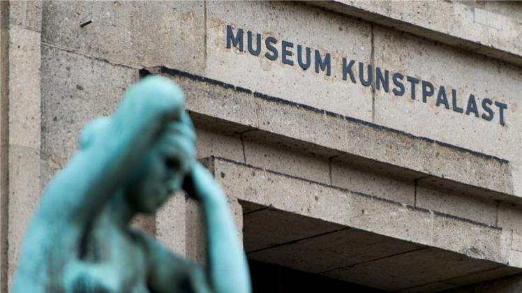 Angesichts seiner angespannten wirtschaftlichen Lage steigt der Energiekonzern Eon aus der langjährigen Finanzierung des Düsseldorfer Museums Kunstpalast aus. 