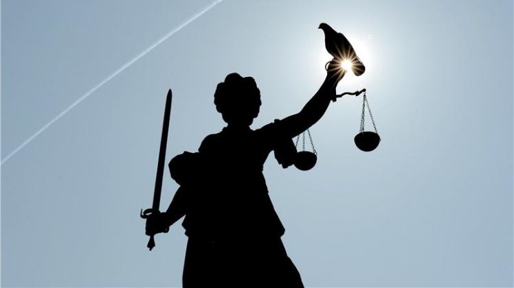 In OIdenburg ist der Prozess gegen einen Delmenhorster gestartet, der versucht haben soll, seine Frau umzubringen. Symbolfoto: dpa