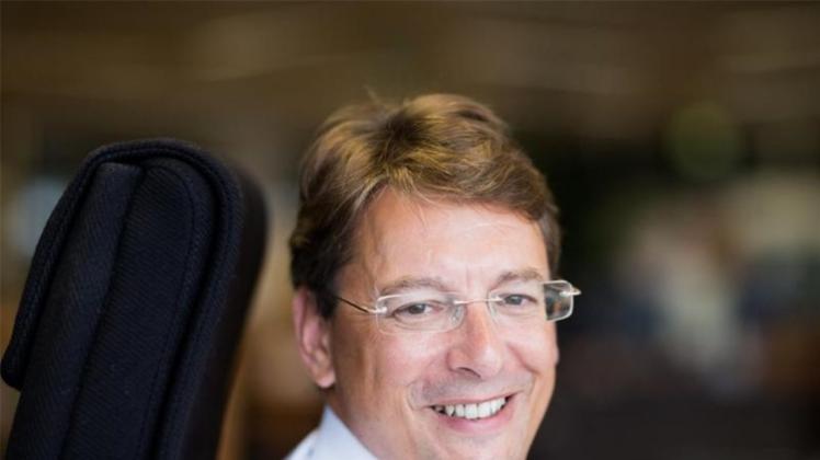 Laut Karstadt-Chef Stephan Fanderl geht es dem Warenhauskonzern zunehmend besser. Laut Karstadt-Chef Stephan Fanderl geht es dem Warenhauskonzern zunehmend besser.