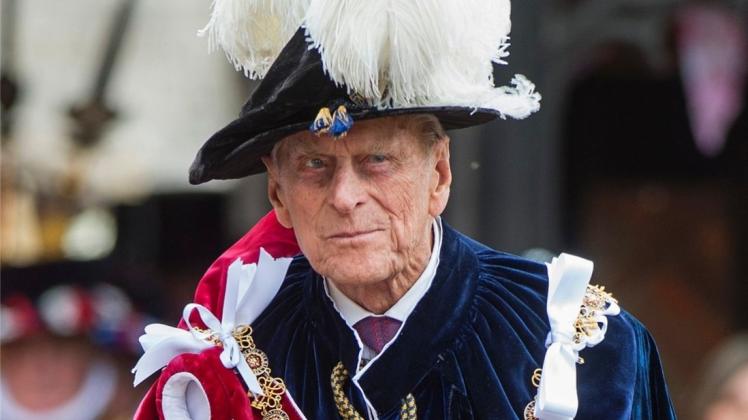 Liebt Uniformen, Polo und Cartoons – und seine Ehefrau, Königin Elizabeth II. An diesem Freitag wird Prinz Philip 95 Jahre alt. 