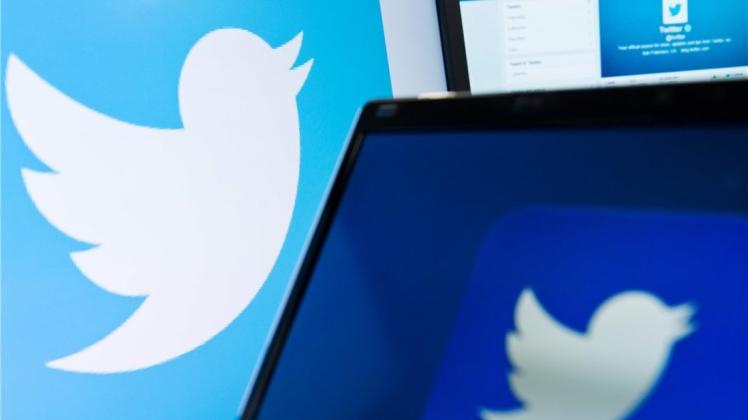 Der Kurznachrichtendienst Twitter ist offenbar Opfer einer großen Hackerattacke geworden. 32 Millionen Passwörter sollen gestohlen worden sein – und werden nun zum Kauf angeboten. 