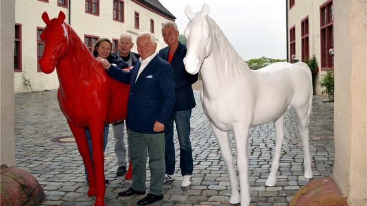 Das Osnabrücker Land ist Pferdeland: Friederike Pellengahr von der Laga-Gesellschaft; Gerd Schöwing, Ulrich Kasselmann und Martin Maller.