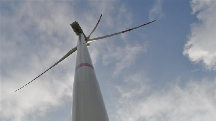 Im Bernhorn in Vörden sollen Windkraftanlagen mit einer Gesamthöhe von jeweils knapp 200 Metern errichtet werden. Der Gemeinderat hat dem Vorhaben zugestimmt. Archiv-