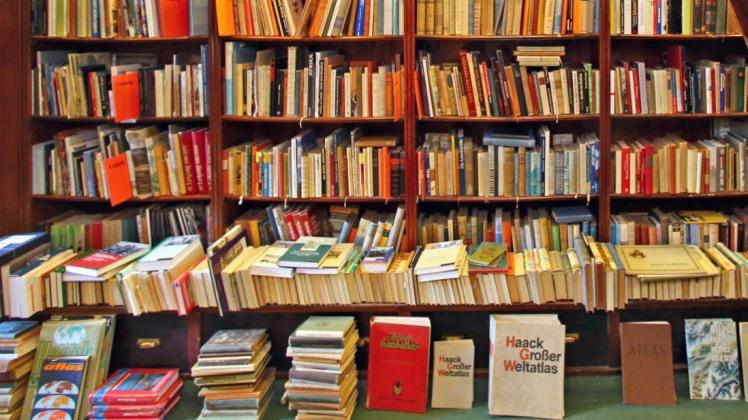 Bücher gesucht: Über einen Basar möchte terre des hommes Bücher verkaufen und so Gelder für ein Bildungsprojekt für Aids-Waisen in Afrika einspielen. 