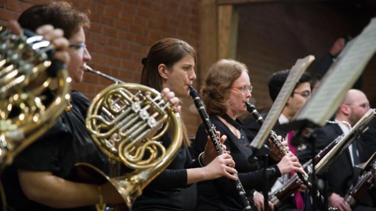 Rund vierzig Musiker spielten beim Neujahrskonzert der Klassischen Philharmonie NordWest auf dem Gut Varrel in Stuhr. 