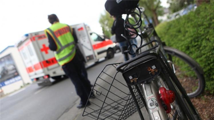 Eine Radfahrerin wurde bei einem Unfall in Bookholzberg am Donnerstag leicht verletzt. Symbolfoto: Martin Dove