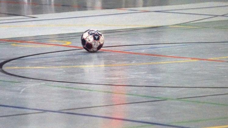 Die HSG Delmenhorst II hat ihr Auswärtsspiel in der Handball-Landesklasse der Frauen beim SVGO Bremen mit 16:28 verloren. 