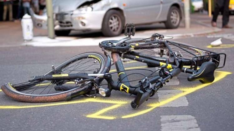 Eine 53-jährige Radfahrerin aus Ganderkesee wurde am Donnerstag leicht verletzt. Symbolbild: dpa