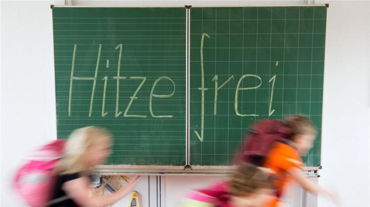 Mehrere Schulen in Delmenhorst geben heute hitzefrei. 
