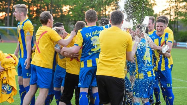 Meister der Fußball-Bezirksliga II: Die Fußballer des SV Atlas Delmenhorst gewannen ihr Heimspiel gegen GVO Oldenburg mit 5:0 (2:0). 