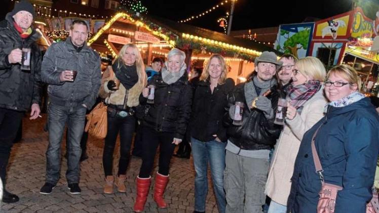 Fröhliche Gesichter gab es zuhauf auf dem Delmenhorster Weihnachtsmarkt. 