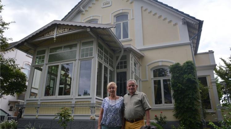 Leben in der Villa Kaufmann ihren Traum: Hella und Hagen Möller. 