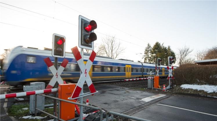In der Zeit vom 8. bis voraussichtlich 17. Februar 2016 muss der Bahnübergang Ziegelweg im Ganderkeseer Ortsteil Rethorn voll gesperrt werden. 