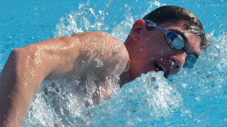 Schwimmer Claas Robben aus Haren muss sich um eine Sekunde steigern, um unter die besten Zehn Deutschlands zu kommen. Schwimmer Claas Robben aus Haren muss sich um eine Sekunde steigern, um unter die besten Zehn Deutschlands zu kommen.