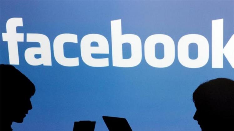 Wer ein Konto bei Facebook eröffnet, muss vorerst weiter seinen wahren Namen angeben. Wer ein Konto bei Facebook eröffnet, muss vorerst weiter seinen wahren Namen angeben.