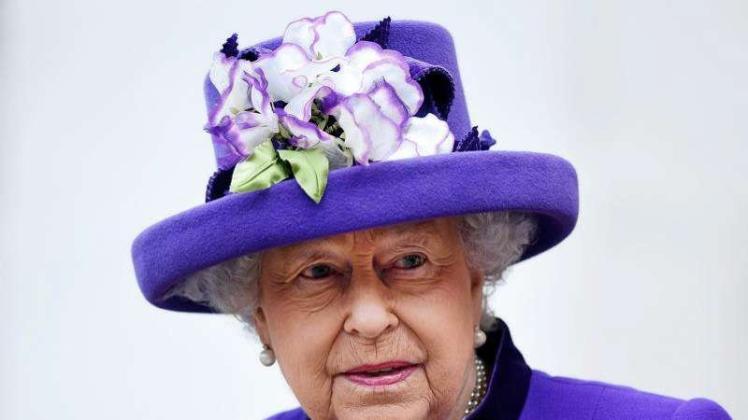 Königin Elizabeth II. muss sich schonen. Königin Elizabeth II. muss sich schonen.
