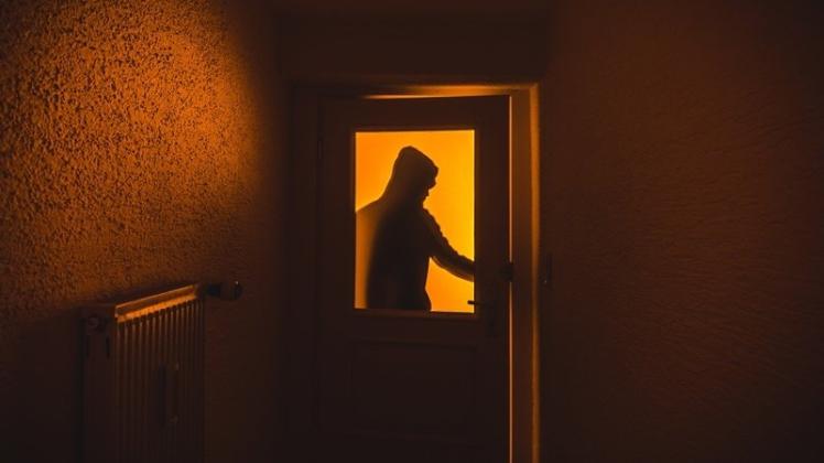 Die oder der Täter konnte noch nicht ermittelt werden. Symbolfoto: Nicolas Armer Die oder der Täter konnte noch nicht ermittelt werden. Symbolfoto: Nicolas Armer