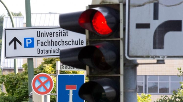 Die Ausbildungsregion Osnabrück legt den Fokus auf Gymnasiasten und Studienabbrecher. Die Ausbildungsregion Osnabrück legt den Fokus auf Gymnasiasten und Studienabbrecher.