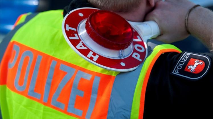 Erneut haben vermummte Gewalttäter in Göttingen einen Verbindungsstudenten angegriffen und durch Schläge und Tritte erheblich verletzt. Symbolfoto: dpa Erneut haben vermummte Gewalttäter in Göttingen einen Verbindungsstudenten angegriffen und durch Schläge und Tritte erheblich verletzt. Symbolfoto: dpa