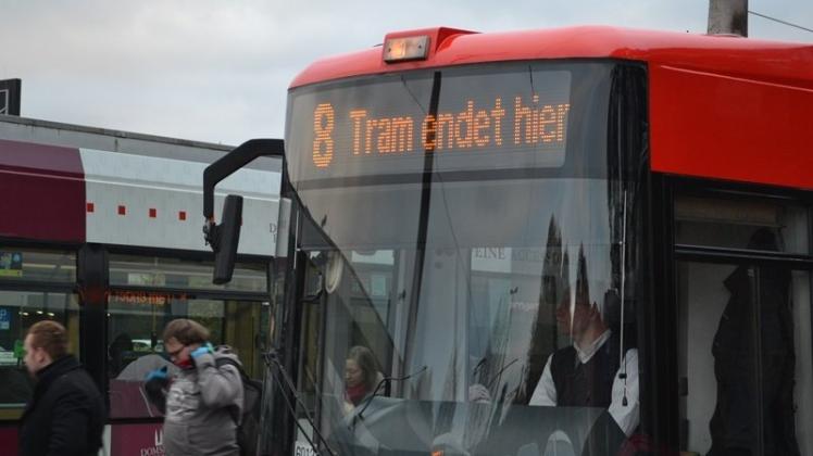 Endstation Roland-Center: Die Verlängerung der Linie 8 verzögert sich. Endstation Roland-Center: Die Verlängerung der Linie 8 verzögert sich.