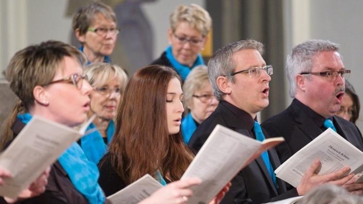 Ein intensives klangliches Erlebnis bot der St.-Marien-Chor zusammen mit Solisten und Orchester beim Adventskonzert in der St.-Marien-Kirche. 