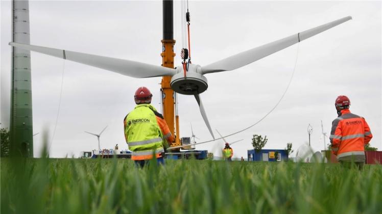 Der Weg zum zweitgrößten Windturbinenbauer ist frei. Die baskische Gamesa und die deutsche Siemens fusionieren ihr Windkraftgeschäft. Symbolfoto: Jürgen Winzeck/Siemens