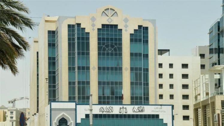 Gericht in der katarischen Hauptstadt Doha: Obwohl sie selbst Anzeige wegen Vergewaltigung erstattet hatte, ist eine junge Touristin zu einer Gefängnisstrafe auf Bewährung verurteilt worden. 
