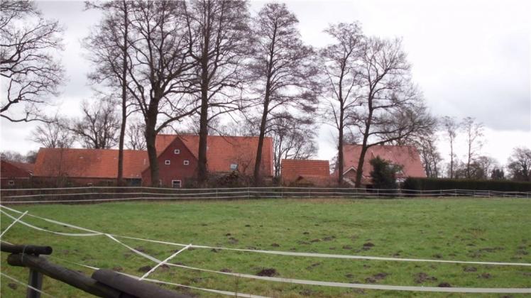 Im Bereich der Hofstelle Evers in Laxten gibt es Überlegungen zur Ausweisung von neuem Bauland. Jetzt sollen die offiziellen Planungen beginnen. Im Bereich der Hofstelle Evers in Laxten gibt es Überlegungen zur Ausweisung von neuem Bauland. Jetzt sollen die offiziellen Planungen beginnen.
