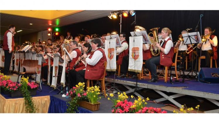 Die Blaskapelle Bissendorf-Holte begeisterte ihr Publikum mit einem abwechslungsreichen Konzert.       