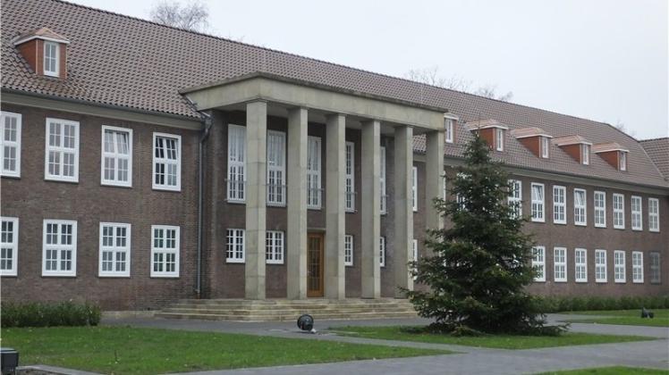 Das umfassend sanierte Stabsgebäude der Feldwebel-Lilienthal-Kaserne in Delmenhorst-Adelheide. 
