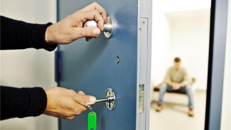 Die Polizei hat in Delmenhorst einen mutmaßlichen Serieneinbrecher gefasst. Symbolfoto: Bundespolizei Die Polizei hat in Delmenhorst einen mutmaßlichen Serieneinbrecher gefasst. Symbolfoto: Bundespolizei