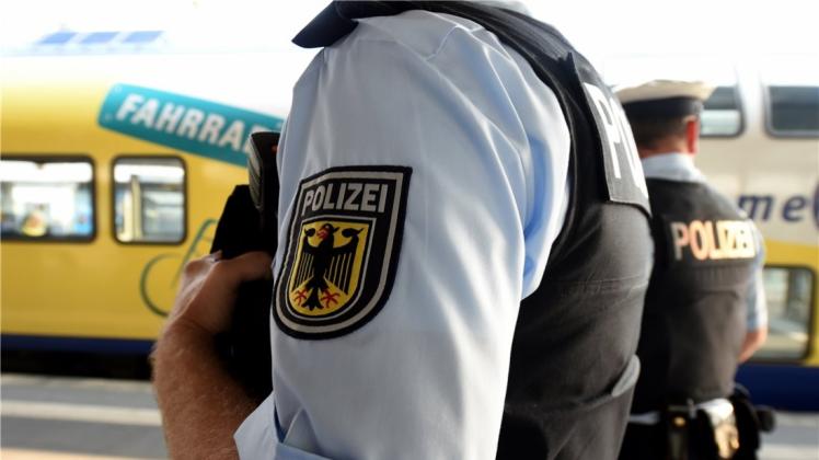 Die Bundespolizei hat am Sonntag zwei Jugendliche Taschendiebe am Bremer Hauptbahnhof festgenommen. Symbolfoto: dpa