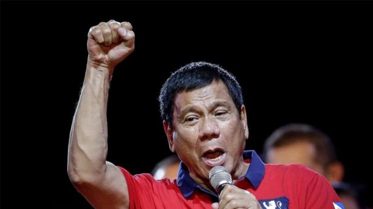 Der umstrittene Wahlsieger der philippinischen Präsidentenwahl, Rodrigo Duterte, tritt jetzt offiziell sein Amt an. Foto: Ritchie B. Tongo/Archiv