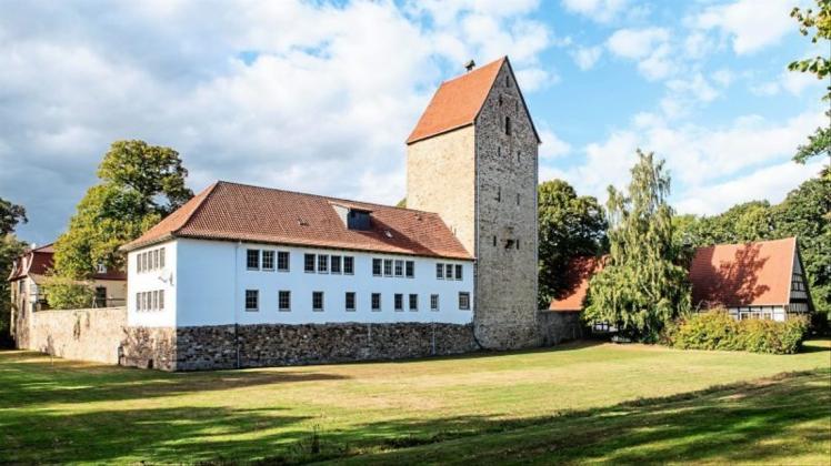 Die Burg Wittlage in der Gemeinde Bad Essen, Symbol für das Wittlager Land, seine Geschichte und Identität. 