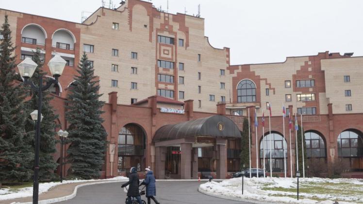 Im neu gebauten Hotel Watutinki in der gleichnamigen Stadt schlägt die DFB-Elf während der WM in Russland ihr Quartier auf. Ausgesucht hat es Reiseleiter Georg Behlau. Foto: dpa