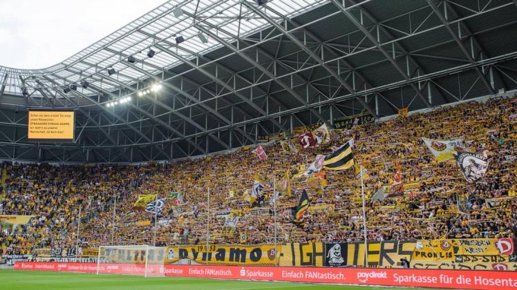 Das Spiel zwischen Dynamo Dresden und dem HSV wird am Dienstag, den 28. September nachgeholt. Foto: imago/Dennis Hetzschold