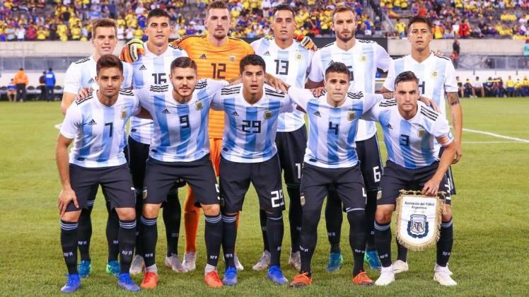 Nach einem US-Trip mit zwei Testspielen gegen Guatemala und Kolumbien kehrte die argentinische Nationalmannschaft in ihre Heimat zurück und versuchte Waren am heimischen Zoll vorbeizuschleusen. Foto: imago/Icon SMI