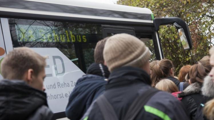 Seit September bekommen Wallenhorster Schüler auf Anfrage kostenlose Bustickets für Fahrten nach Osnabrück. 